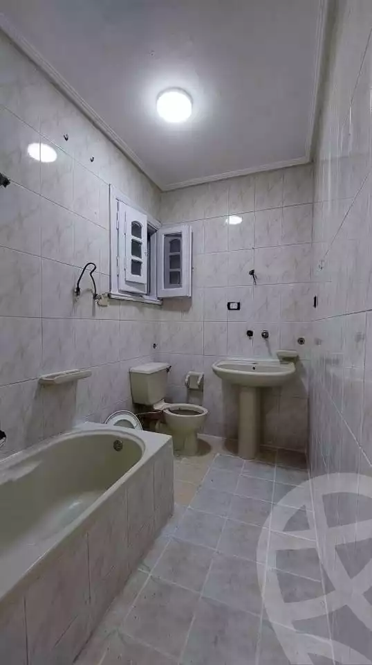 https://aqarmap.com.eg/en/listing/5614356-for-sale-alexandria-mntq-fr-y-blskndry-el-kilo-21