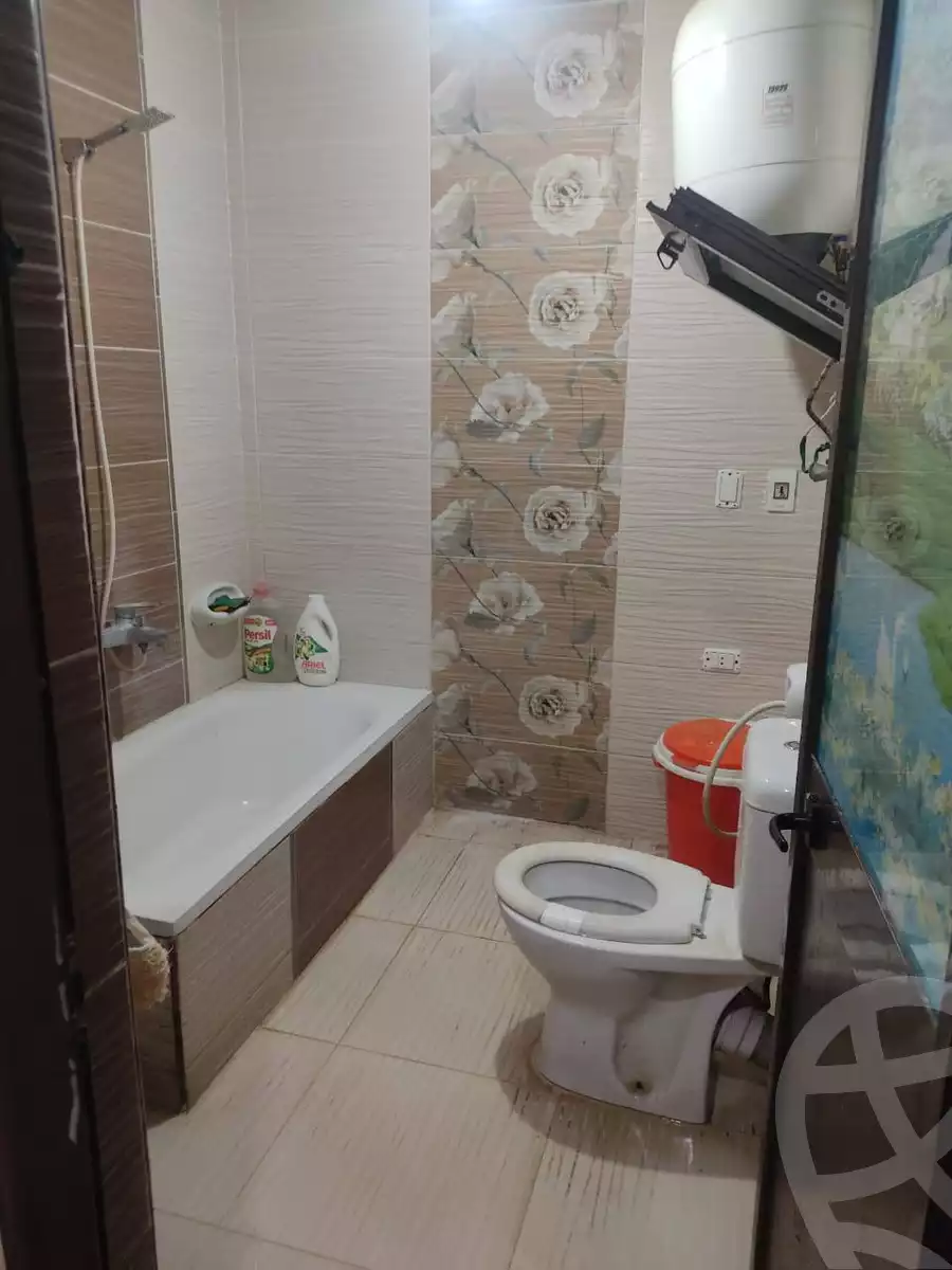 https://aqarmap.com.eg/ar/listing/5614426-for-sale-cairo-ain-shams-ain-shams-el-sharkia