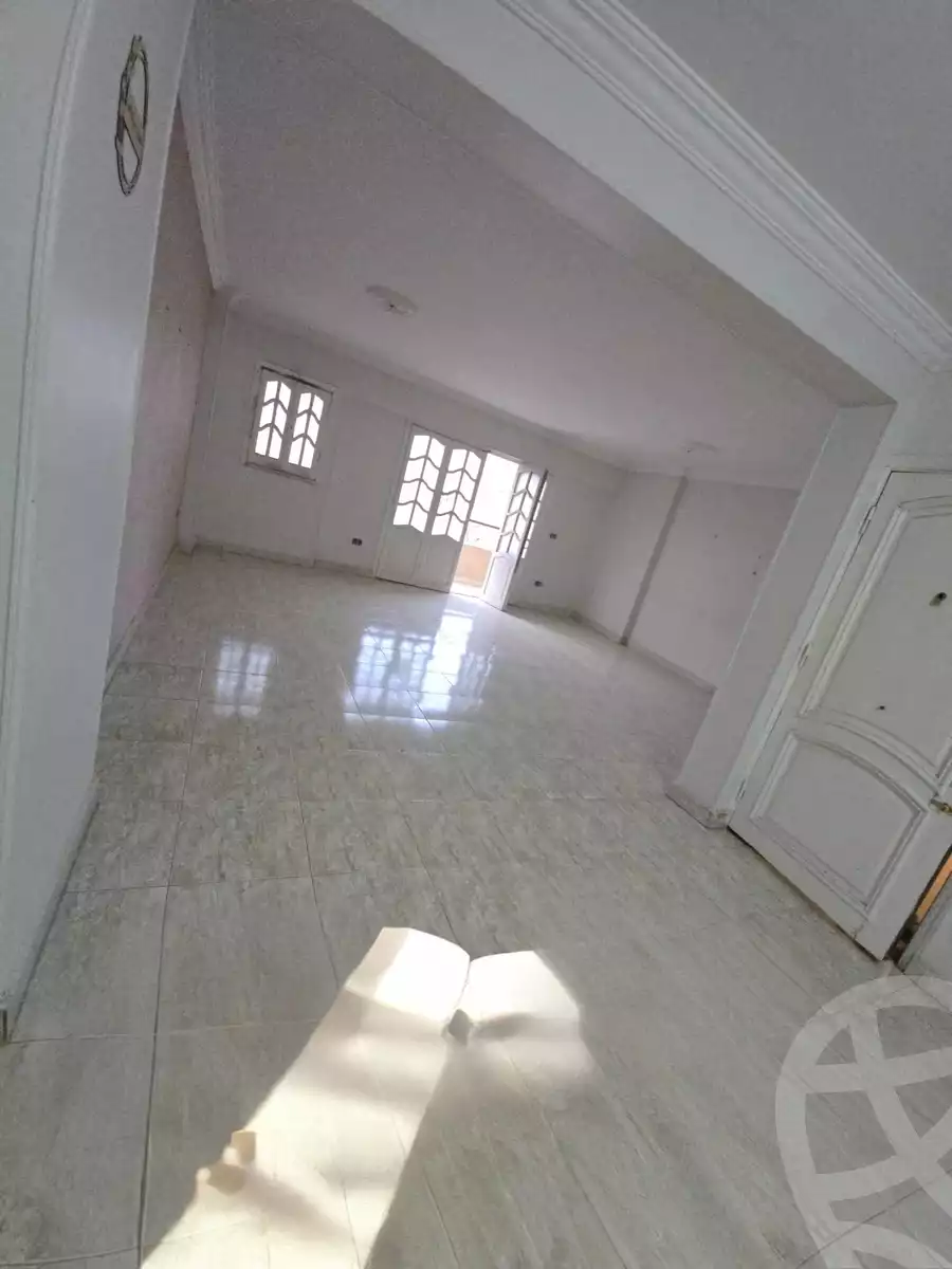 https://aqarmap.com.eg/en/listing/5615446-for-rent-cairo-helwan-helwan-el-sharkeya-zaki-hawas-st
