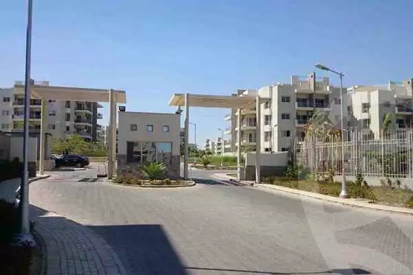 https://aqarmap.com.eg/en/listing/5615985-for-rent-cairo-el-sheikh-zayed-city-compounds-dh-drys
