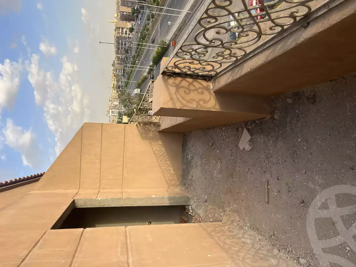 https://aqarmap.com.eg/en/listing/5616069-for-sale-cairo-new-cairo-gharb-arabila-doctor-hani-maher-st