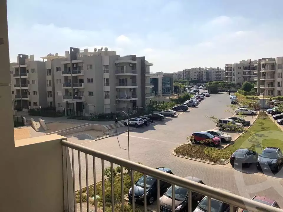 https://aqarmap.com.eg/en/listing/5617211-for-rent-cairo-el-sheikh-zayed-city-compounds-dh-drys
