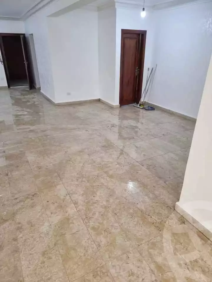 https://aqarmap.com.eg/en/listing/5617422-for-sale-cairo-heliopolis-el-obour-buildings