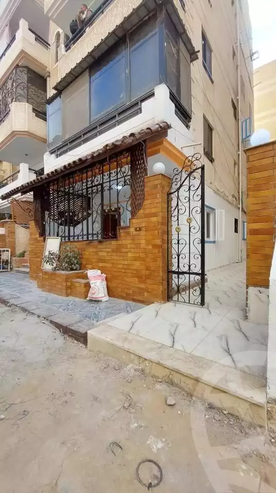 https://aqarmap.com.eg/ar/listing/5617645-for-sale-alexandria-mntq-fr-y-blskndry-el-kilo-21