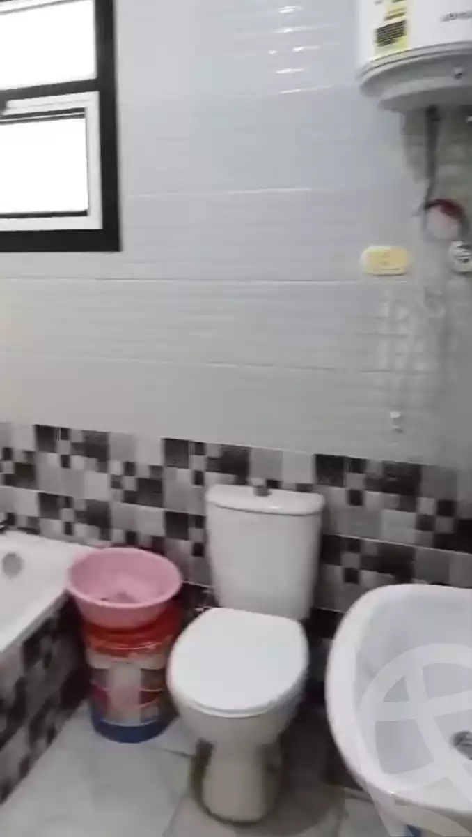 https://aqarmap.com.eg/en/listing/5617810-for-sale-alexandria-el-hanouvel-el-warsha-st
