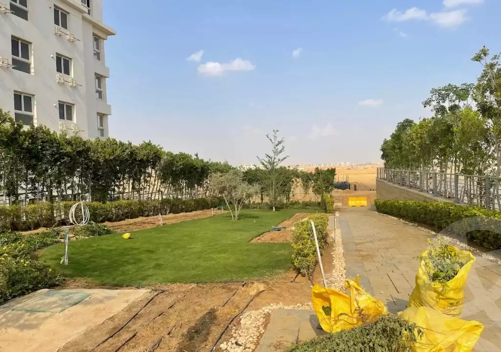 https://aqarmap.com.eg/ar/listing/5616726-for-sale-cairo-6th-of-october-compounds-mountain-view-icity-october-mv-park-mountain-view-icity-october