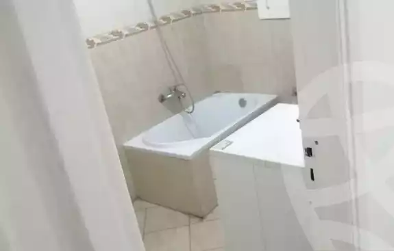 https://aqarmap.com.eg/en/listing/5620026-for-rent-alexandria-lauran
