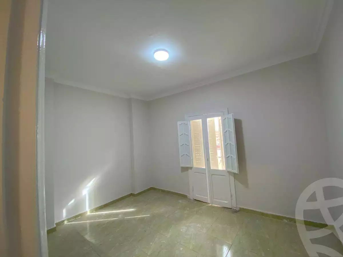 https://aqarmap.com.eg/en/listing/5620017-for-sale-marsa-matruh-marsa-matrouh-city-alam-el-roum-st