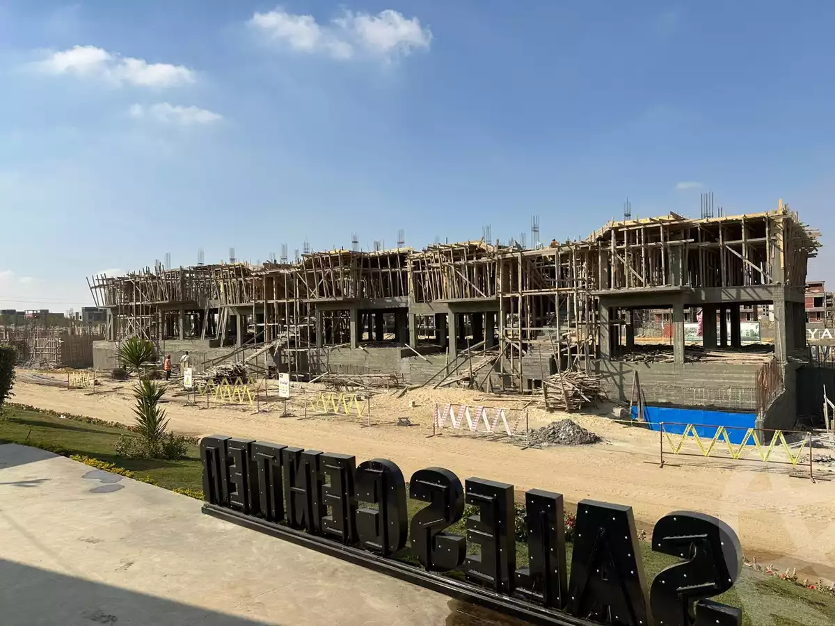 https://aqarmap.com.eg/en/listing/5622334-for-sale-cairo-el-sheikh-zayed-city-lshykh-zyd-ljdyd-v-levels-compound-dunes