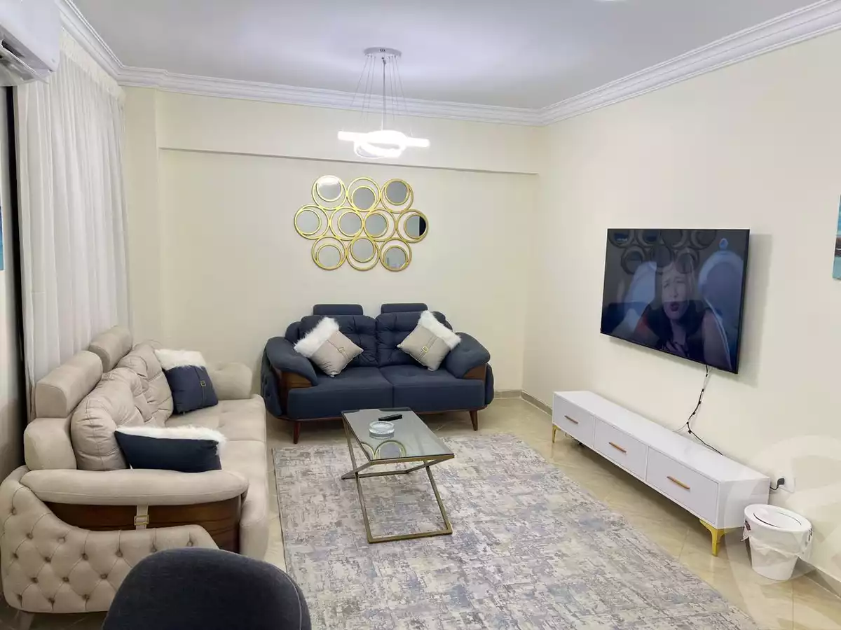 https://aqarmap.com.eg/ar/listing/5622378-for-rent-cairo-el-sheikh-zayed-city-compounds-dr-msr