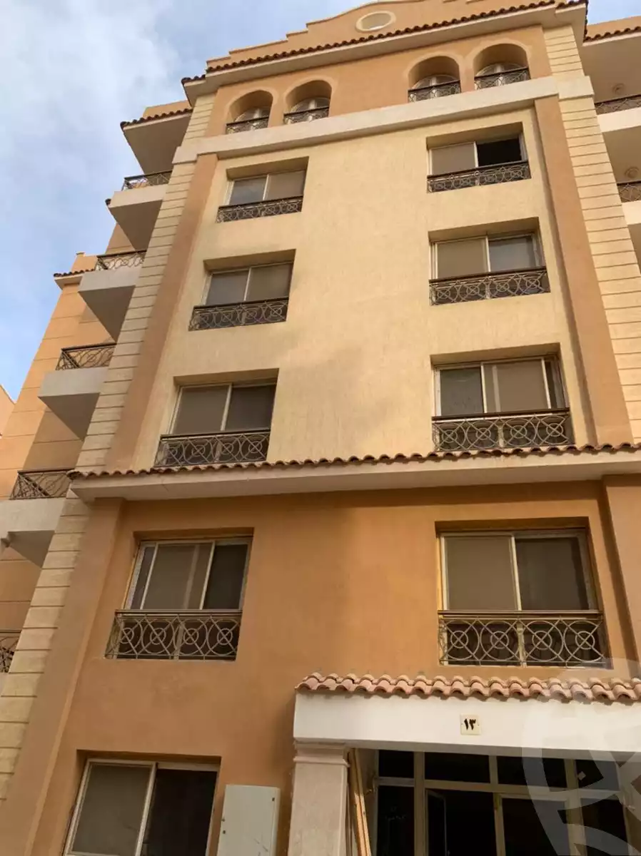 https://aqarmap.com.eg/en/listing/5622900-for-sale-cairo-new-cairo-compounds-el-rekaba-el-edarea-compound