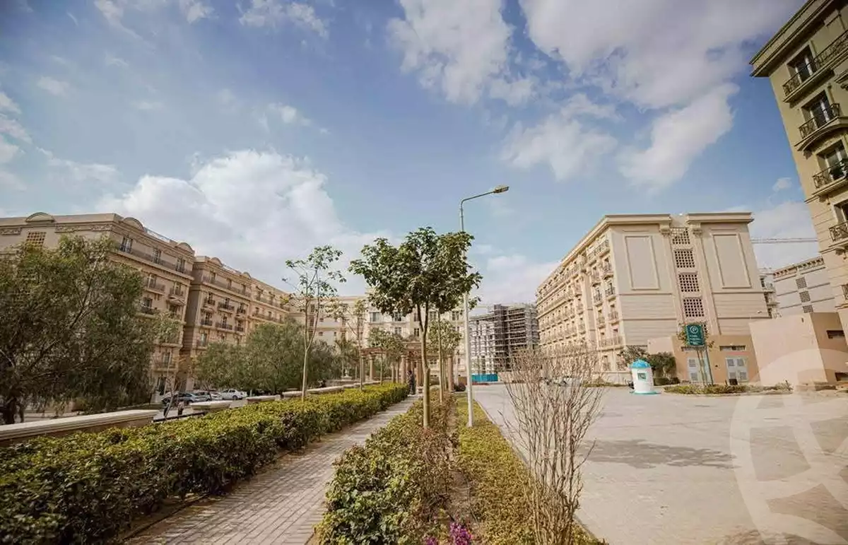 https://aqarmap.com.eg/en/listing/5937505-for-sale-cairo-new-cairo-compounds-hyde-park-parkway-hyde-park-compound