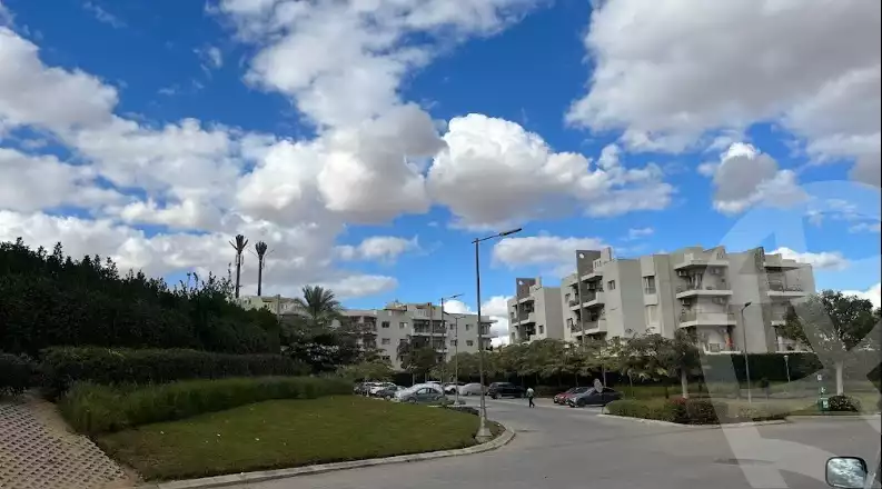 https://aqarmap.com.eg/en/listing/5623809-for-rent-cairo-el-sheikh-zayed-city-compounds-dh-drys