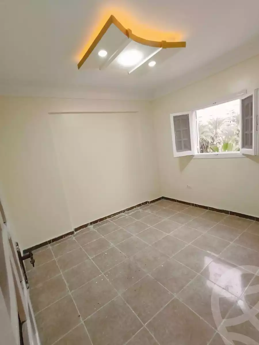 https://aqarmap.com.eg/ar/listing/5623768-for-sale-alexandria-el-hanouvel-al-asdakaa-st