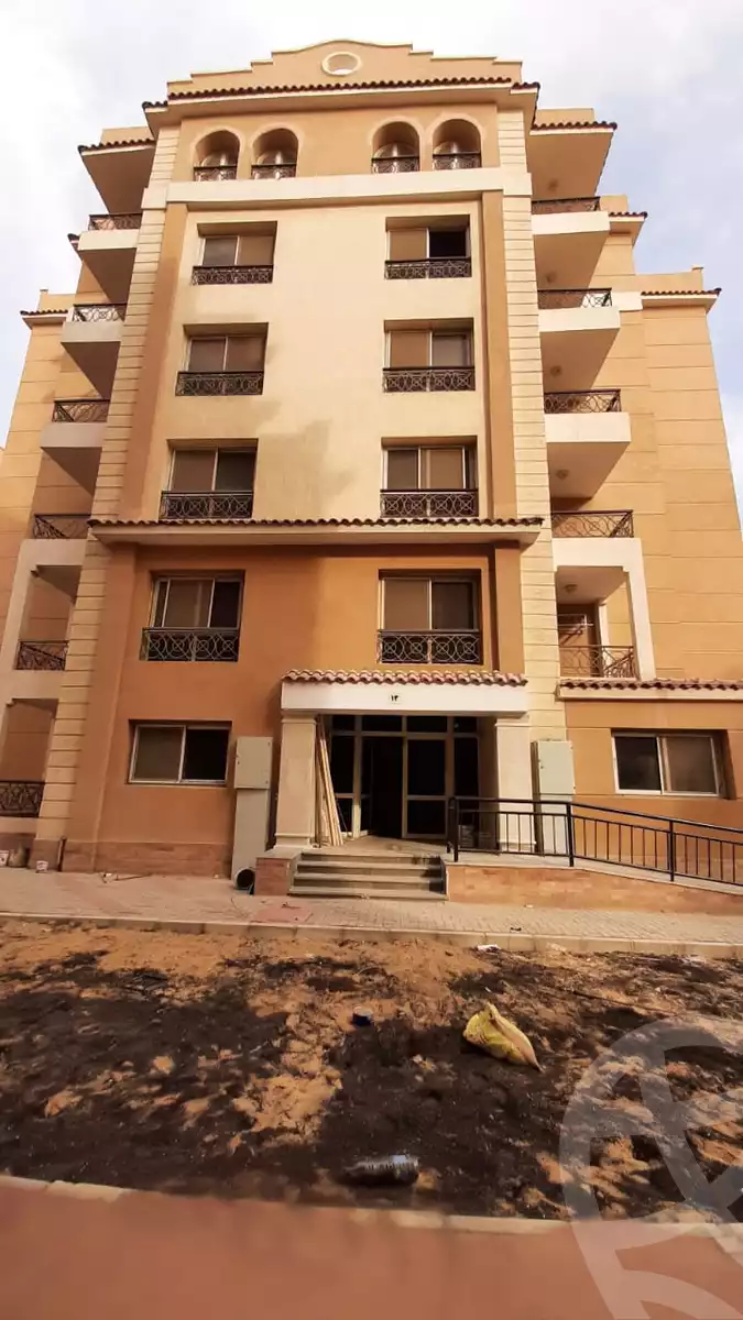 https://aqarmap.com.eg/en/listing/5626534-for-sale-cairo-new-cairo-compounds-el-rekaba-el-edarea-compound