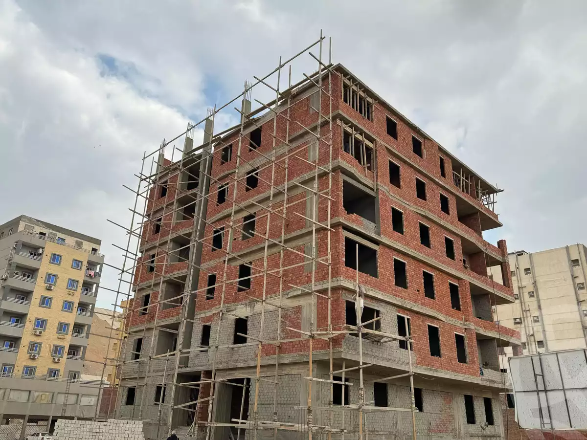 https://aqarmap.com.eg/en/listing/5545293-for-sale-cairo-mokattam-el-hadabah-el-wosta-el-mantaqa-el-olaa-baron-school-street