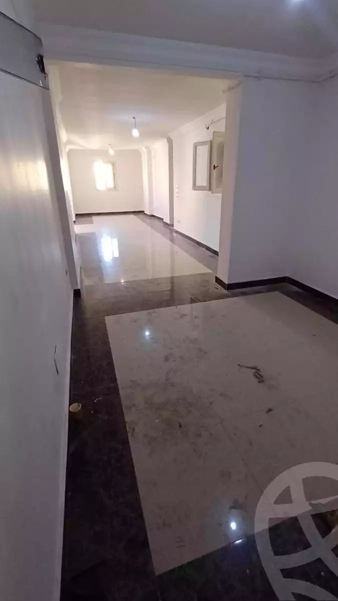 https://aqarmap.com.eg/ar/listing/5627602-for-sale-alexandria-ganaklis-shr-bw-qyr-tryq-lhry