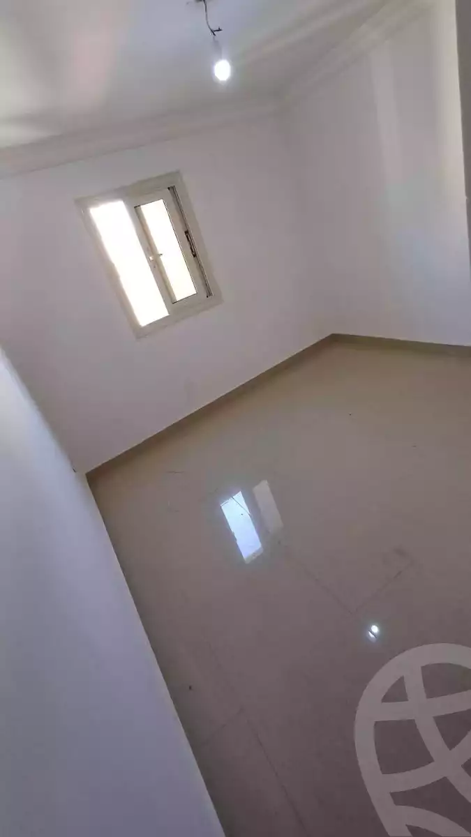 https://aqarmap.com.eg/ar/listing/5627602-for-sale-alexandria-ganaklis-shr-bw-qyr-tryq-lhry
