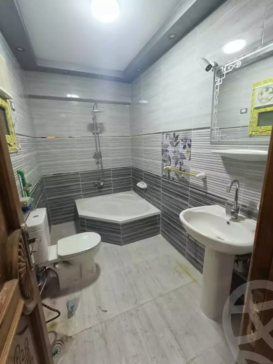 https://aqarmap.com.eg/en/listing/5627790-for-sale-alexandria-alexandria-marsa-matrouh-rd
