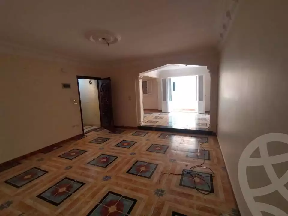 https://aqarmap.com.eg/ar/listing/5628013-for-rent-alexandria-el-hanouvel-al-haded-we-al-soulb-st