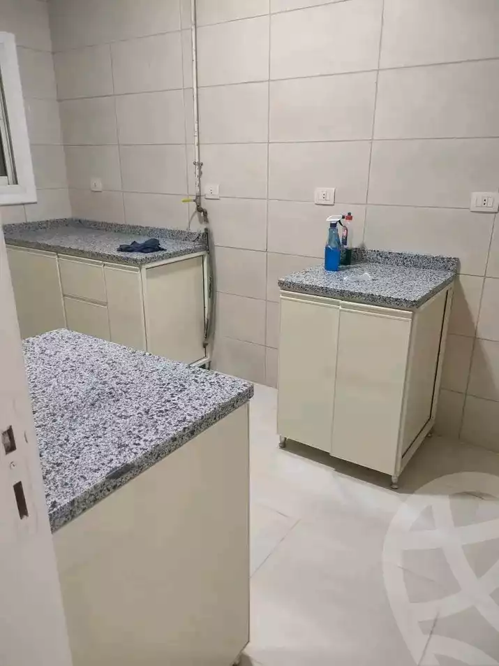 https://aqarmap.com.eg/en/listing/5629364-for-rent-cairo-mokattam-lhdb-l-ly-el-naforah-square