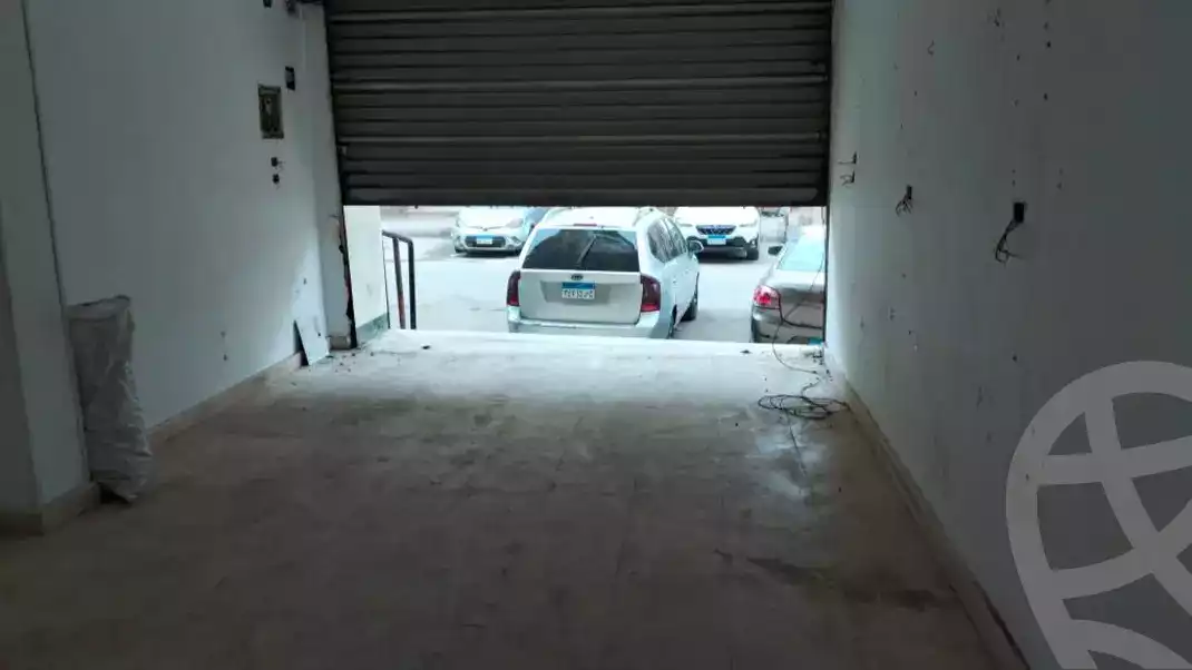 https://aqarmap.com.eg/en/listing/5629787-for-rent-cairo-mokattam-lhdb-l-ly