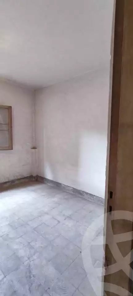 https://aqarmap.com.eg/en/listing/5630583-for-sale-cairo-el-zaytun-hlmy-lzytwn-ibn-el-hakam-sq