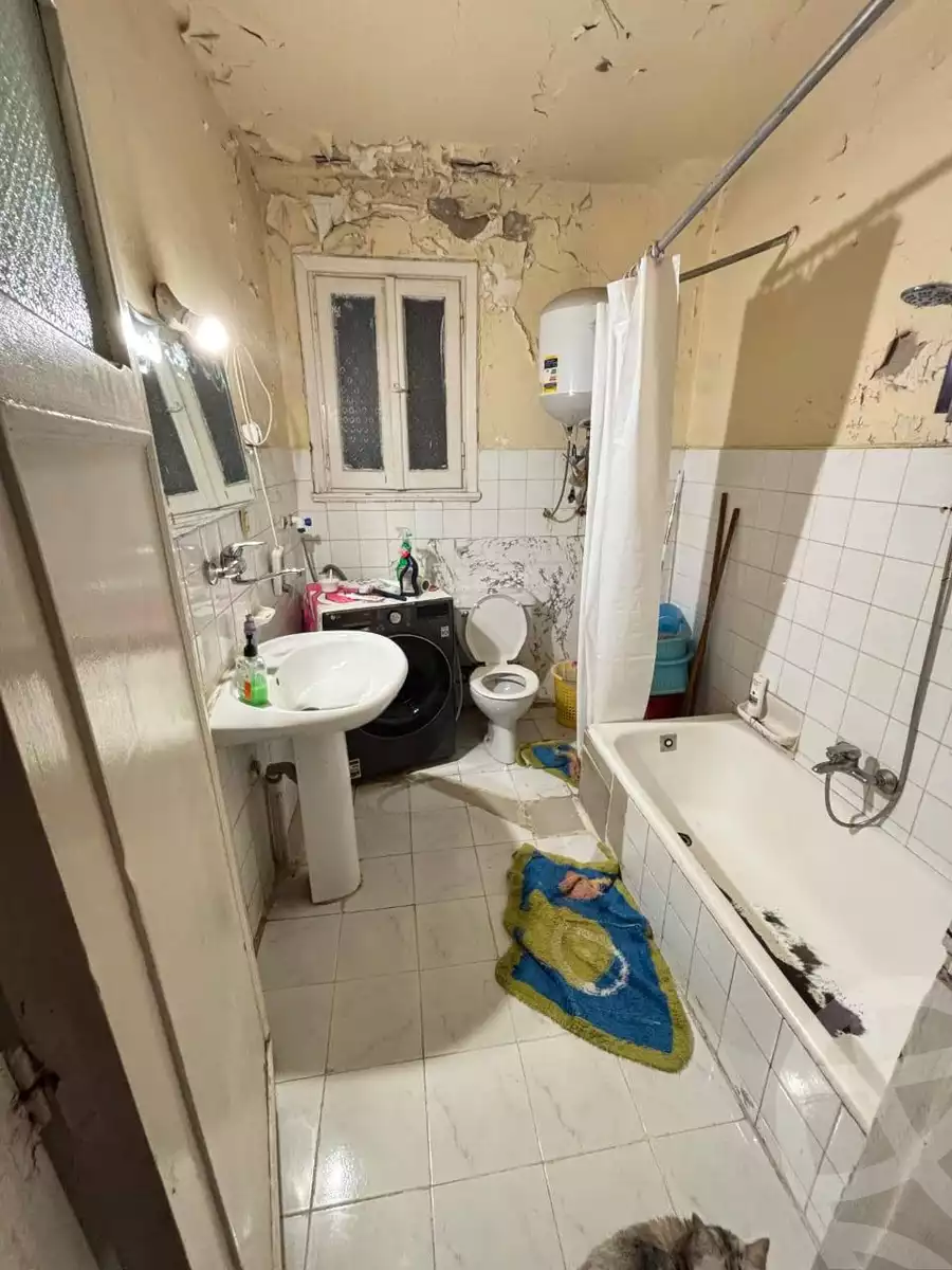 https://aqarmap.com.eg/ar/listing/5632080-for-sale-alexandria-ganaklis-shr-mrtdy-bsh