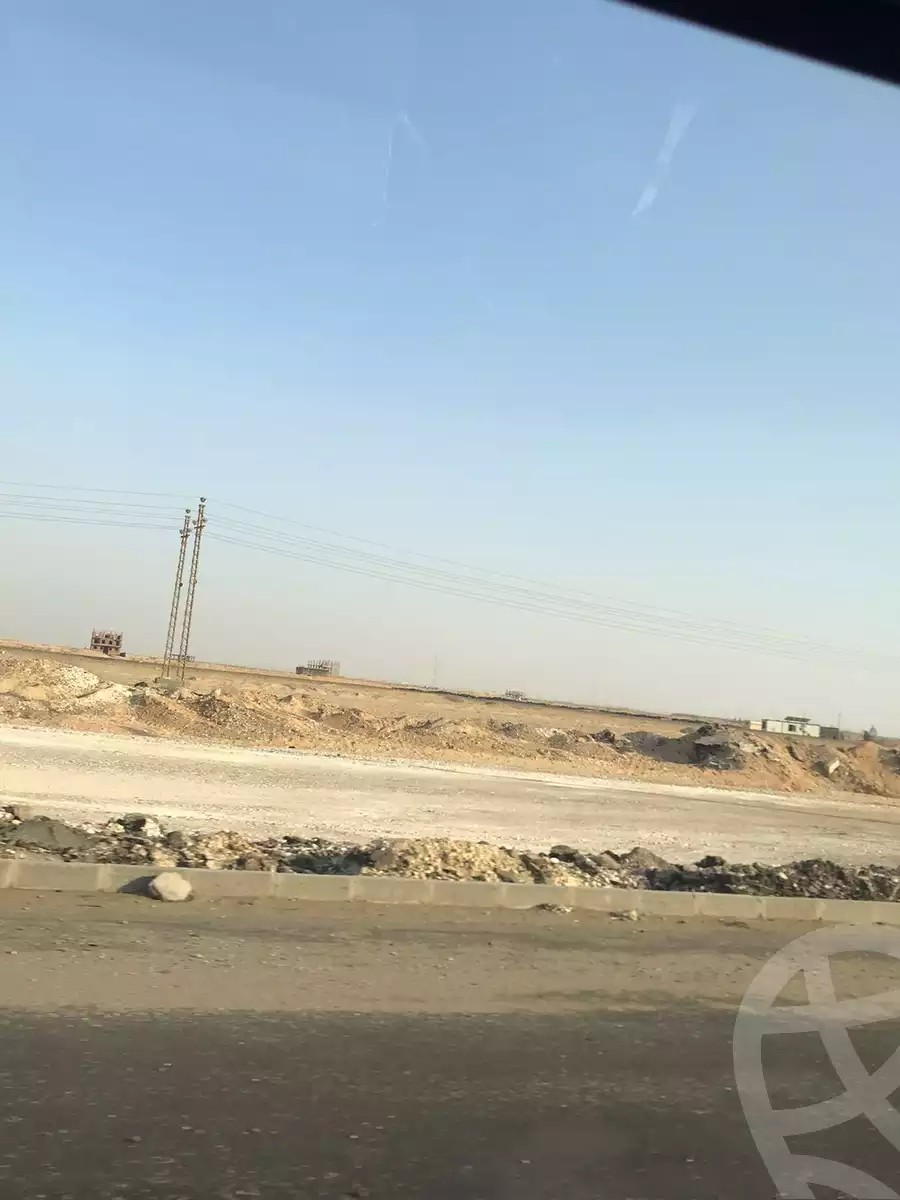 https://aqarmap.com.eg/en/listing/5622554-for-sale-cairo-6th-of-october-compounds-kmbwnd-b-twn-ryl-styt-llttwyr