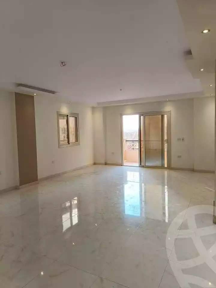 https://aqarmap.com.eg/ar/listing/5635348-for-rent-cairo-mokattam-lhdb-l-ly-manteqt-ganob-s