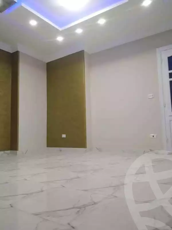 https://aqarmap.com.eg/ar/listing/5635459-for-sale-asyut-asyut-city-el-helaly-st