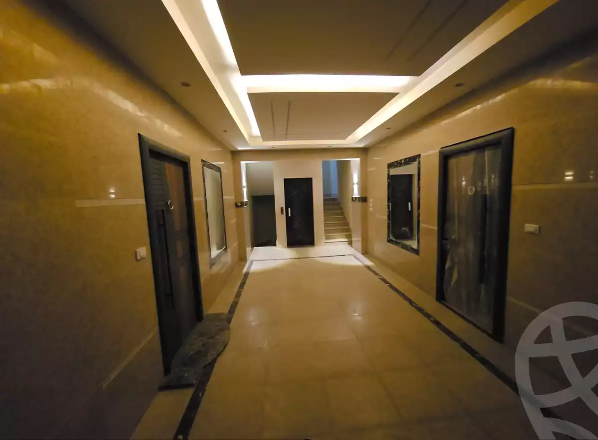 https://aqarmap.com.eg/en/listing/5635634-for-sale-cairo-el-sheikh-zayed-city-el-hay-elsabeaa-el-hekma