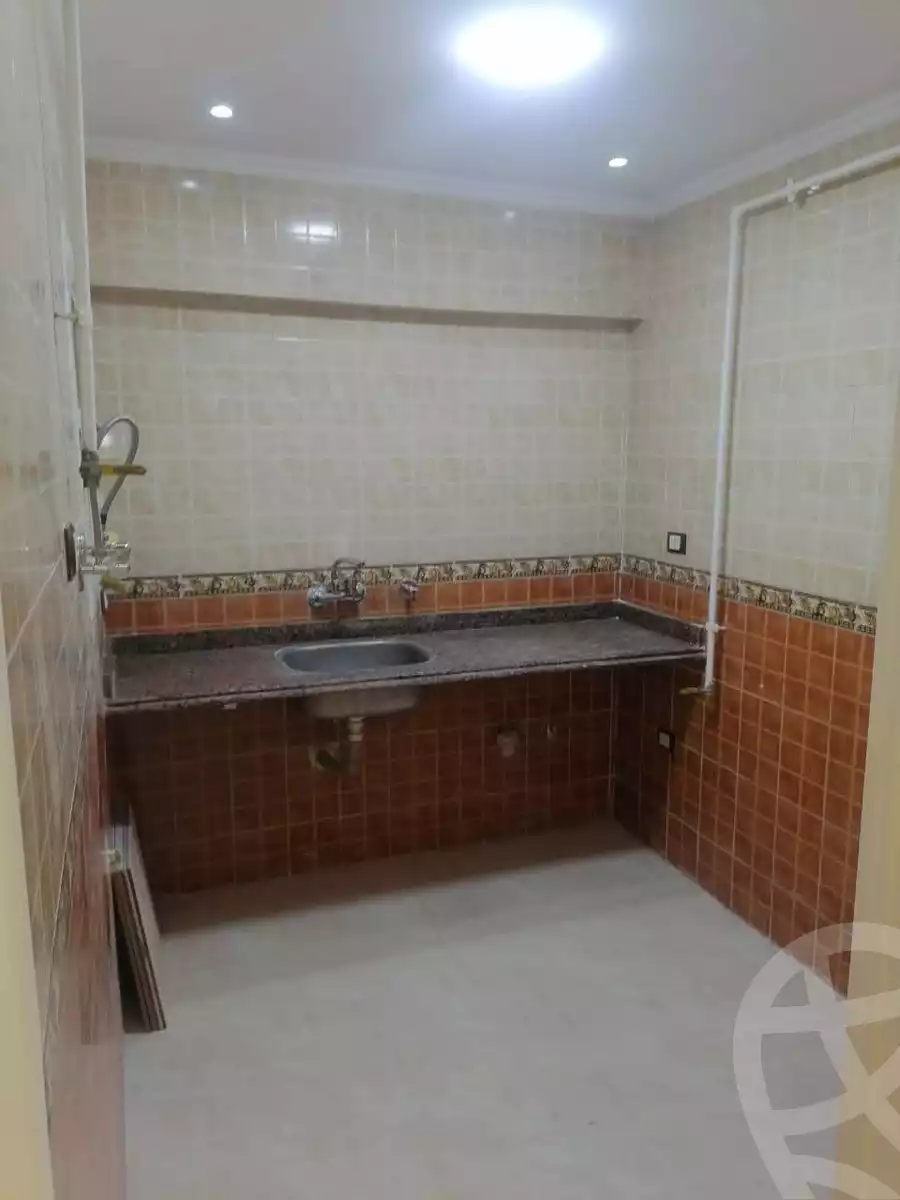 https://aqarmap.com.eg/en/listing/5636110-for-sale-alexandria-l-jmy-lbytsh-al-kaada-st