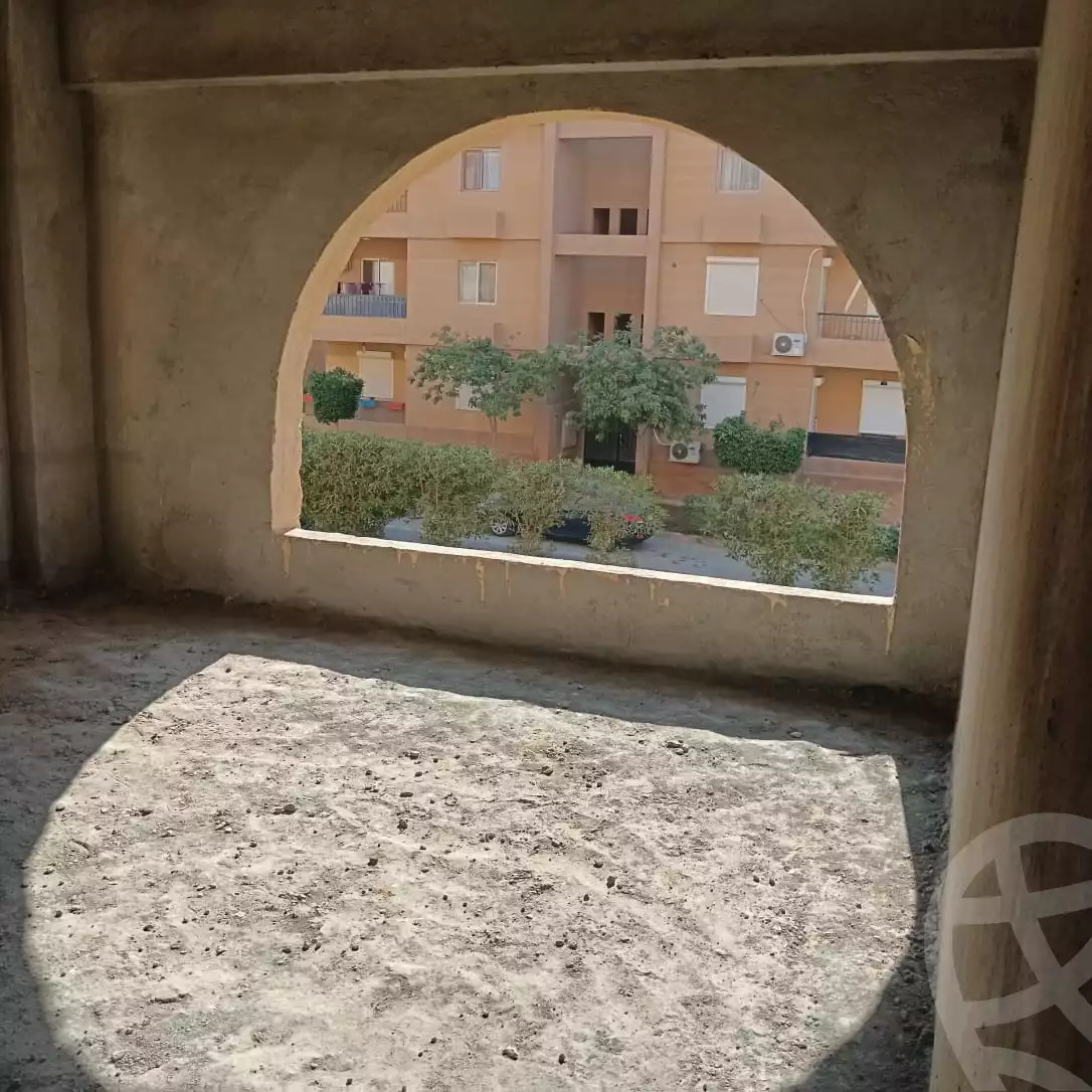 https://aqarmap.com.eg/en/listing/5418367-for-sale-cairo-new-cairo-compounds-el-ashrafia