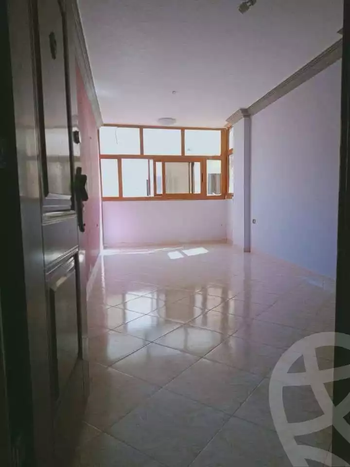 https://aqarmap.com.eg/ar/listing/5639076-for-sale-alexandria-el-hanouvel-al-asdakaa-st