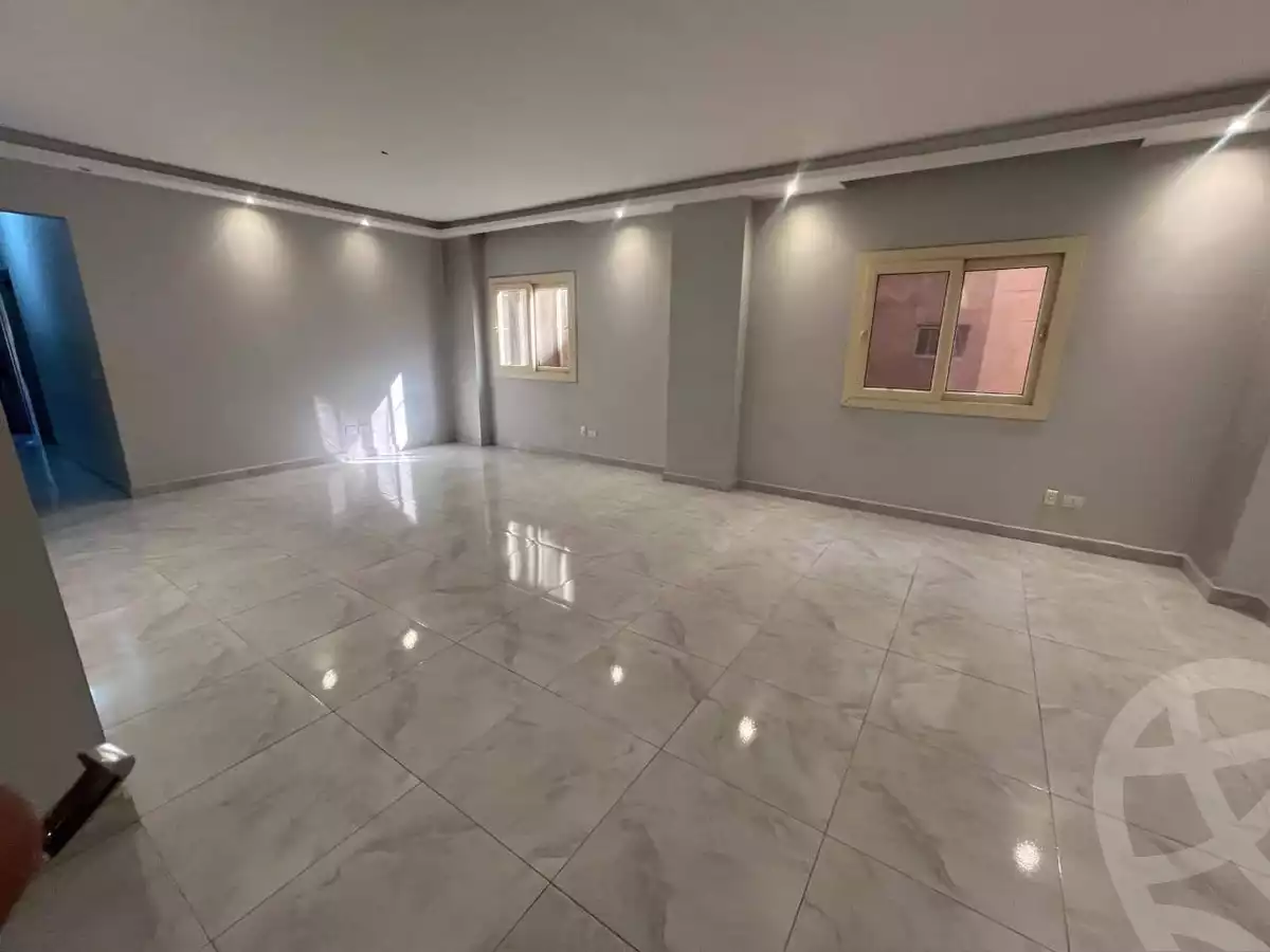 https://aqarmap.com.eg/ar/listing/5640017-for-rent-cairo-mokattam-lhdb-l-ly-manteqt-ganob-s