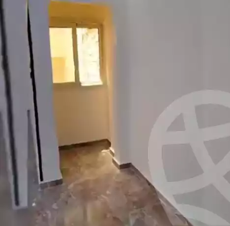 https://aqarmap.com.eg/ar/listing/5640370-for-sale-alexandria-l-jmy-bw-ywsf-el-forn-st