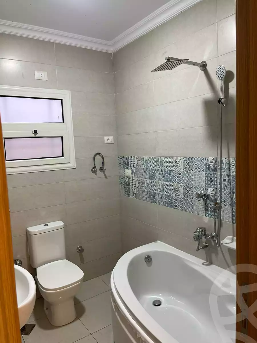https://aqarmap.com.eg/en/listing/5642637-for-sale-cairo-el-shorouk-lhy-lthlth-grb-iskan-fakher