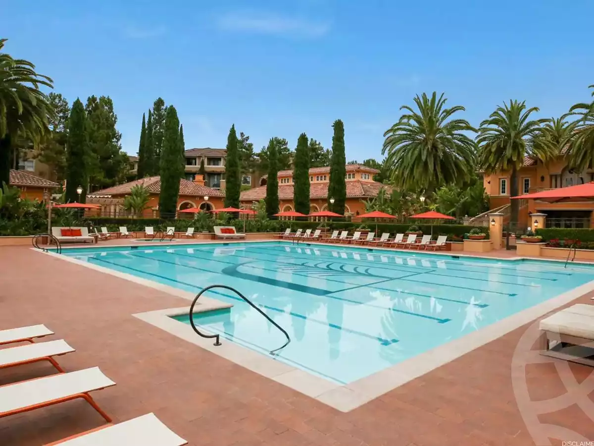 https://aqarmap.com.eg/en/listing/5644594-for-sale-cairo-el-sheikh-zayed-city-compounds-kmbwnd-fyldj-wyst-dr-llttwyr