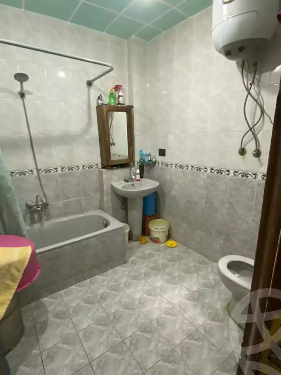 https://aqarmap.com.eg/ar/listing/5645311-for-sale-cairo-hadayek-el-koba-teraat-al-gabal-st