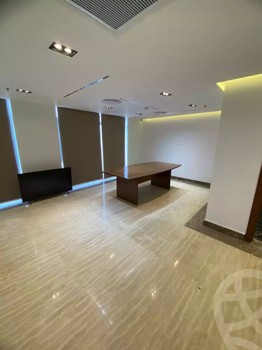 https://aqarmap.com.eg/ar/listing/5645310-for-rent-cairo-el-sheikh-zayed-city-compounds-the-courtyard-mall-dorra
