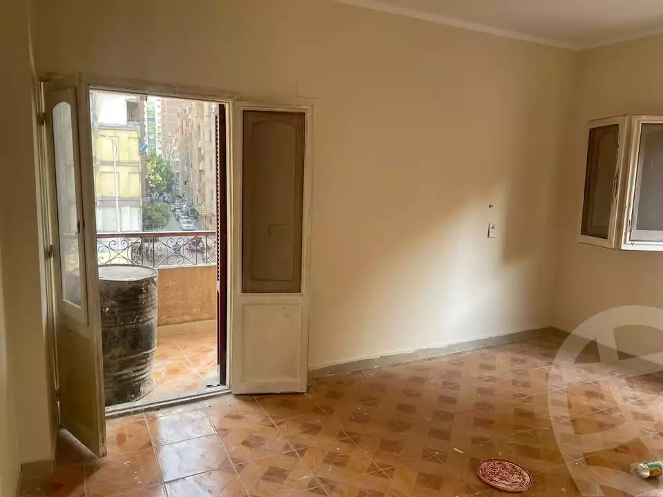 https://aqarmap.com.eg/en/listing/5645390-for-rent-cairo-el-haram-shareaa-khatem-el-morsalen