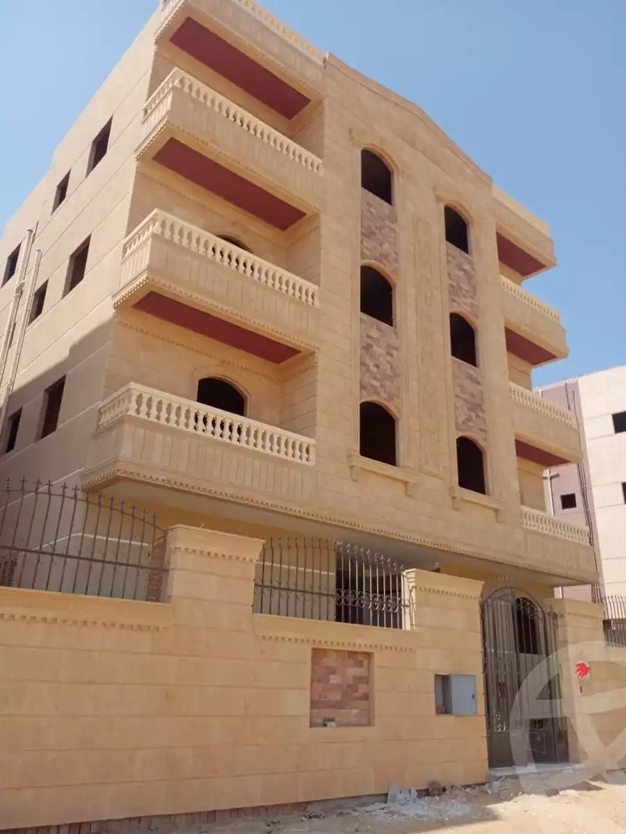https://aqarmap.com.eg/ar/listing/5646410-for-sale-cairo-badr-city-hai-el-ashgar-featured-neighborhood-bait-el-watan-rd