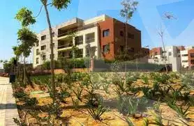 https://aqarmap.com.eg/en/listing/5646607-for-sale-cairo-new-cairo-compounds-district-5