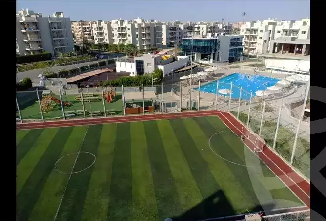https://aqarmap.com.eg/en/listing/5647444-for-sale-cairo-el-sheikh-zayed-city-compounds-dh-drys