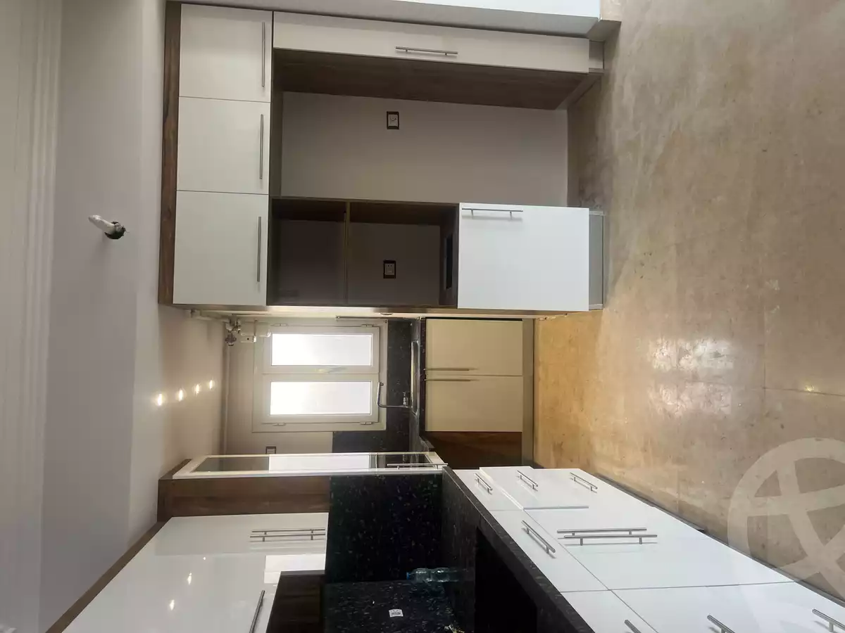 https://aqarmap.com.eg/en/listing/5969460-for-rent-cairo-new-cairo-compounds-hyde-park-centre-ville-hyde-park
