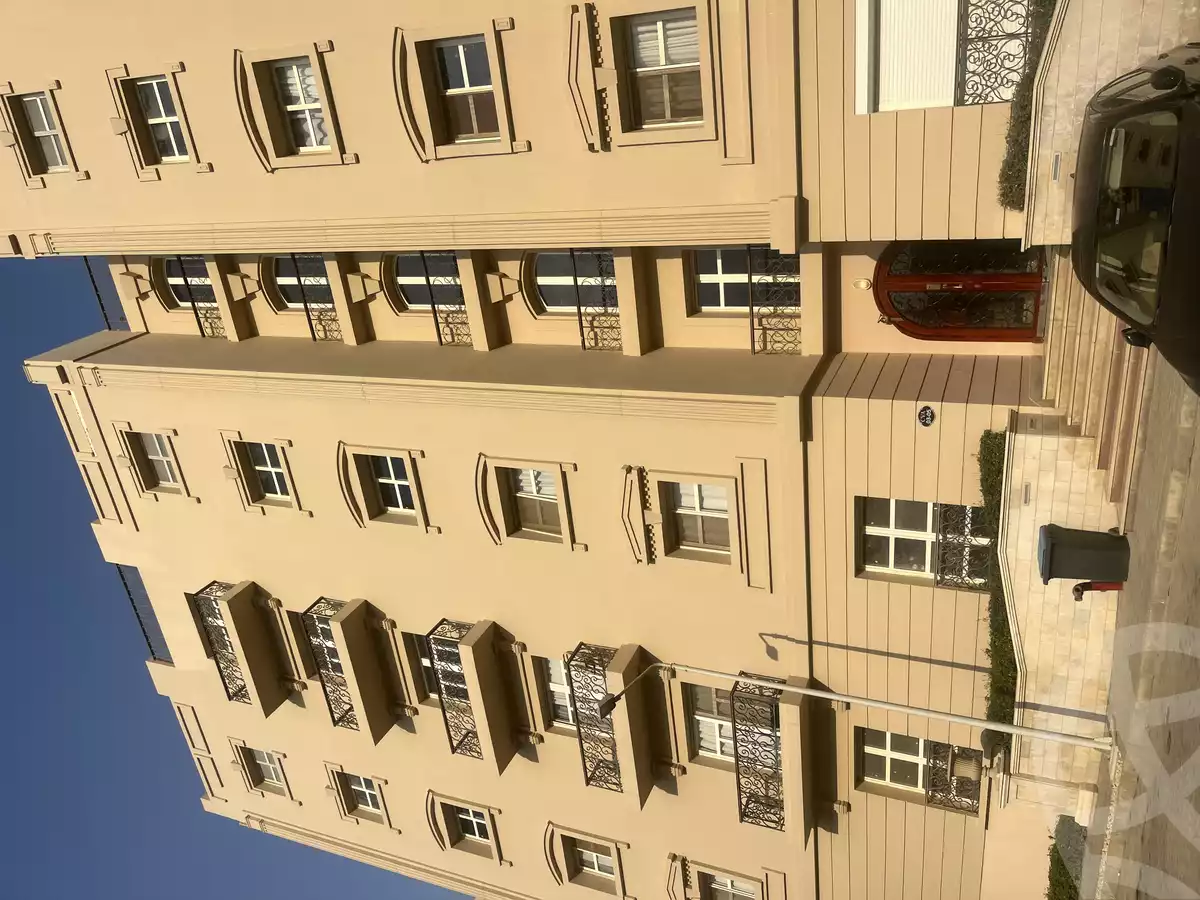https://aqarmap.com.eg/en/listing/5969460-for-rent-cairo-new-cairo-compounds-hyde-park-centre-ville-hyde-park