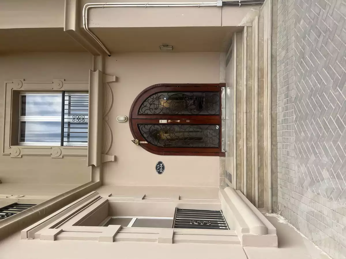 https://aqarmap.com.eg/en/listing/5969460-for-rent-cairo-new-cairo-compounds-hyde-park-centre-ville-hyde-park