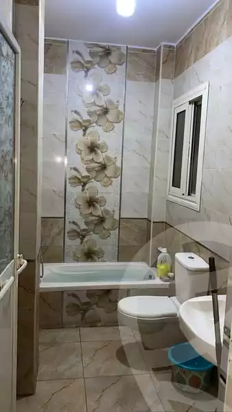https://aqarmap.com.eg/ar/listing/5651466-for-sale-cairo-helwan-lmjwr-lrb-lmshrw-lmryky