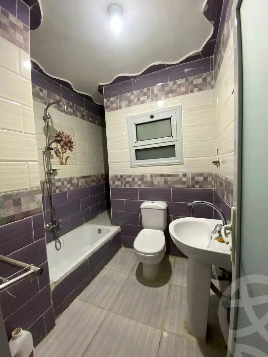 https://aqarmap.com.eg/ar/listing/5651939-for-sale-alexandria-l-jmy-lbytsh-al-aeda-al-kadema-st